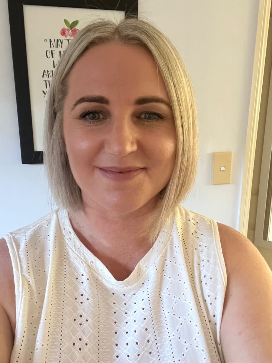 Alison, cleaner in Upper Coomera